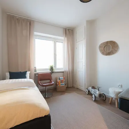 아파트 Luxury Floor, Balcony And Easy 24h Check-in *